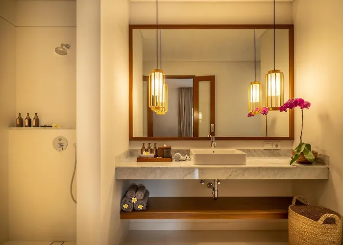 Вилла Bumbak Park By Nakula *